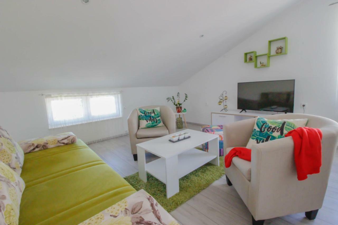 Studio Apartman Sky Rovinj Exterior photo